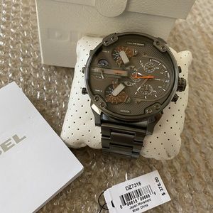 ❌sold❌Men Diesel Watch DZ7315❌